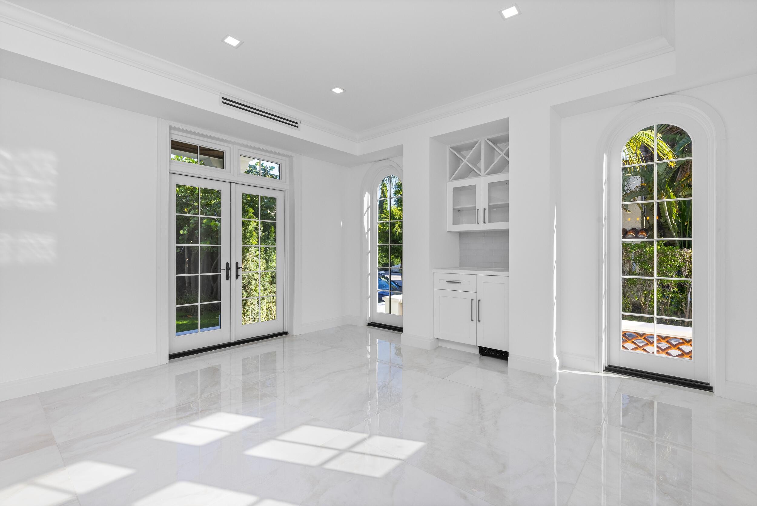 259 Oleander Avenue