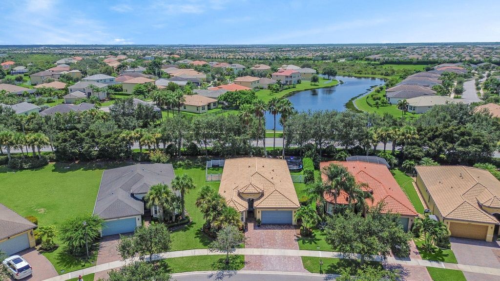 Photo of 11891 SW Crestwood Circle, Port Saint Lucie, FL 34987 (MLS # R11048013)