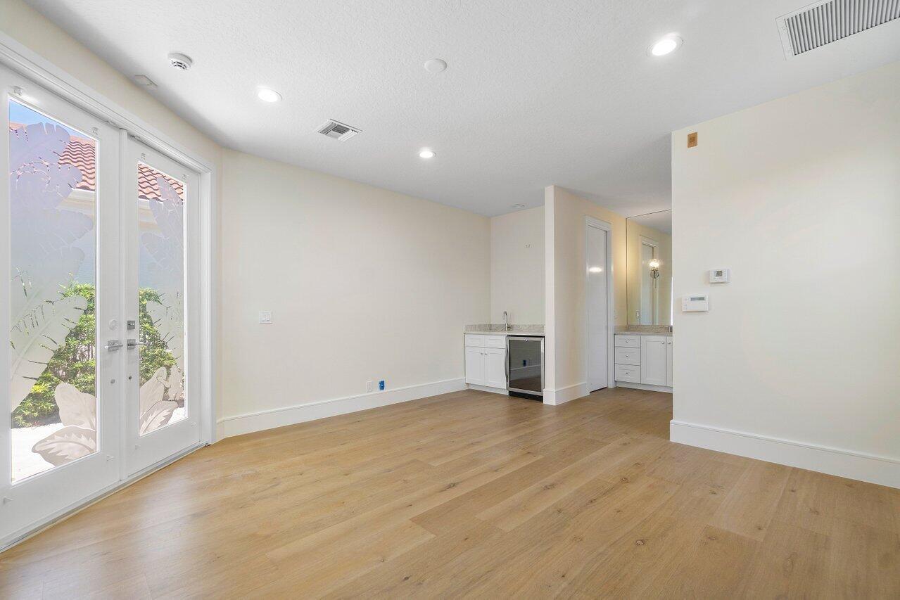 BALLENISLES - Residential