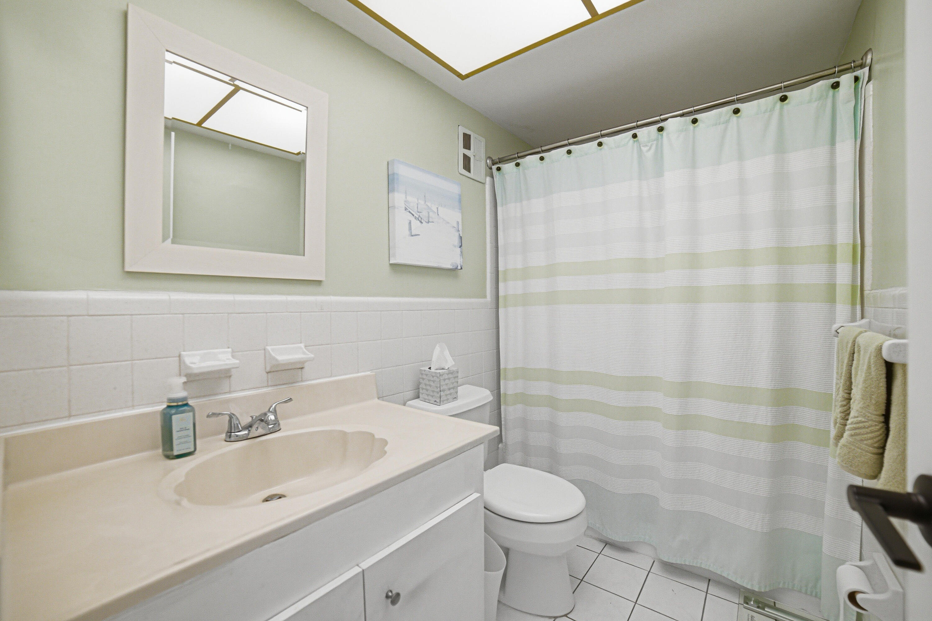 SILVER SHORES APTS CO-OP - Residential