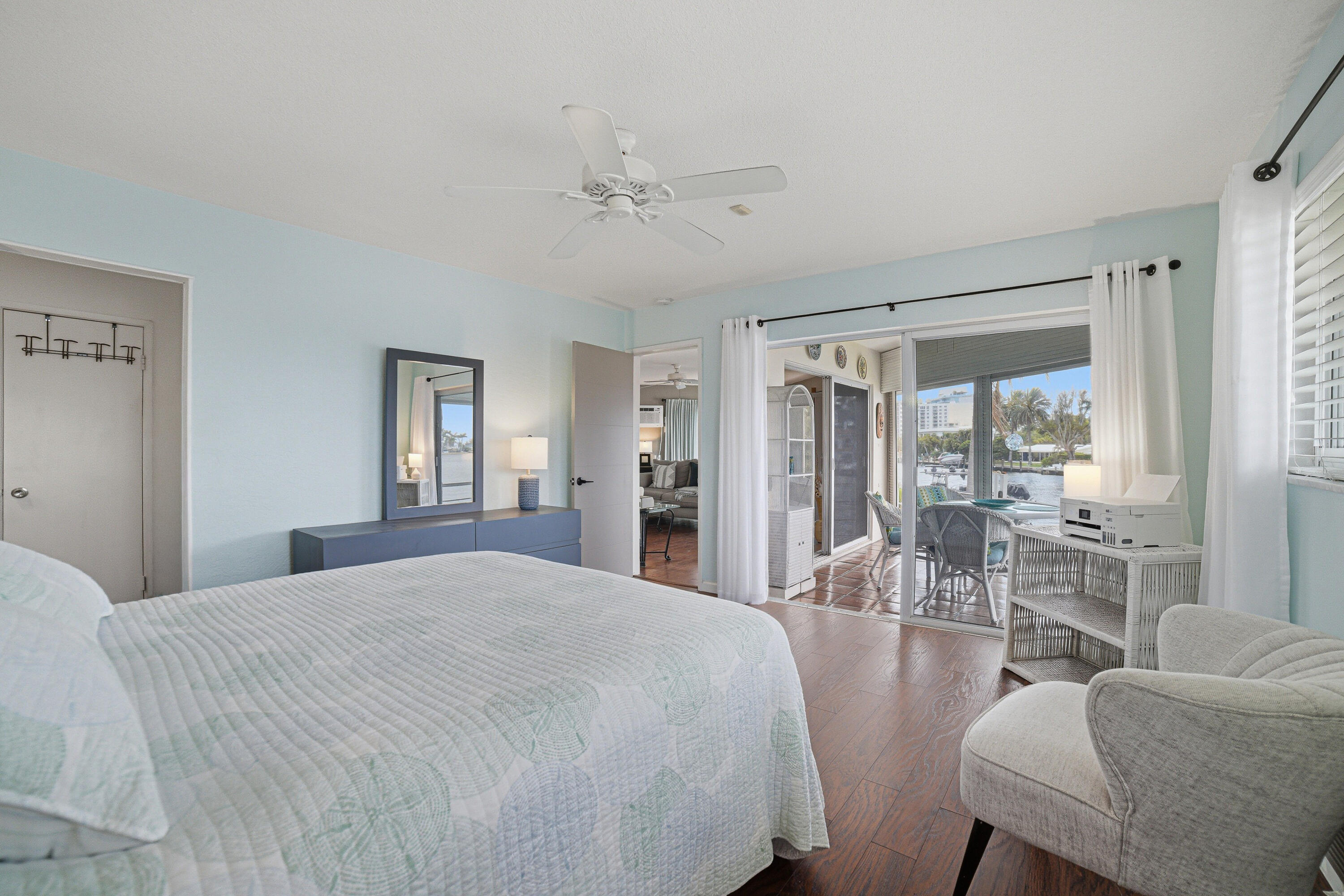 SILVER SHORES APTS CO-OP - Residential