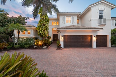 7649 NW 117TH Lane Parkland FL 33076