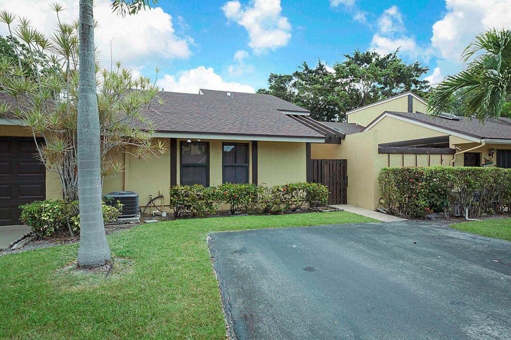 Photo of 11781 Timbers Way, Boca Raton, FL 33428 (MLS # R10792559)