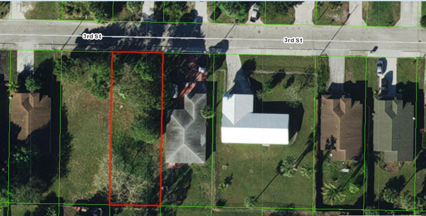 GREAT INVESTMENT OPPORTUNITY!This vacant lot presents a unique investment opportunity for those seeking to create a custom-built home, an investment property, or an estate that perfectly suits their lifestyle. With endless potential, it's the ideal foundation for a legacy property, a dream house, or a lucrative venture.Take the first step toward manifesting your vision and securing your piece of paradise.
