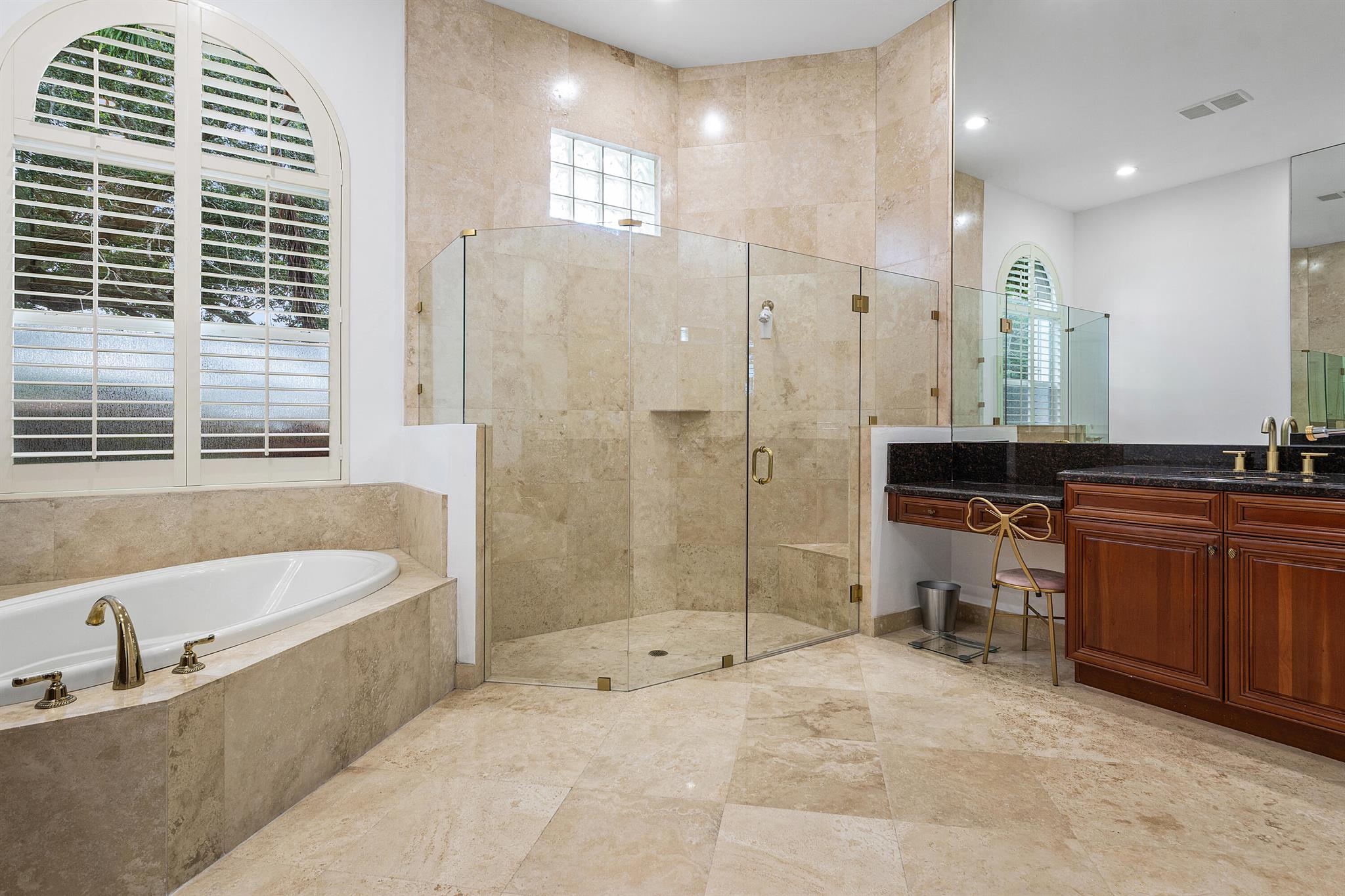 Mizner Country Club - Residential