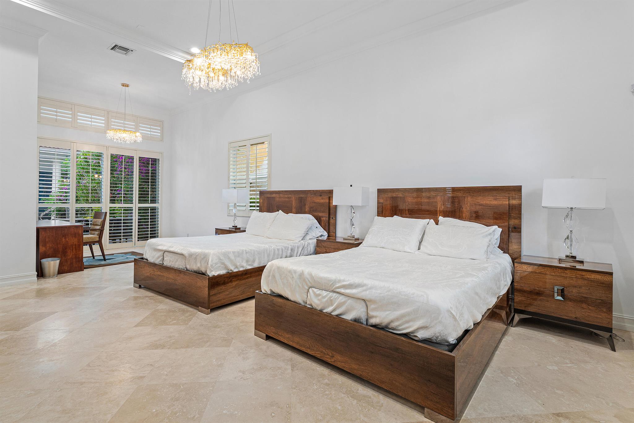 Mizner Country Club - Residential