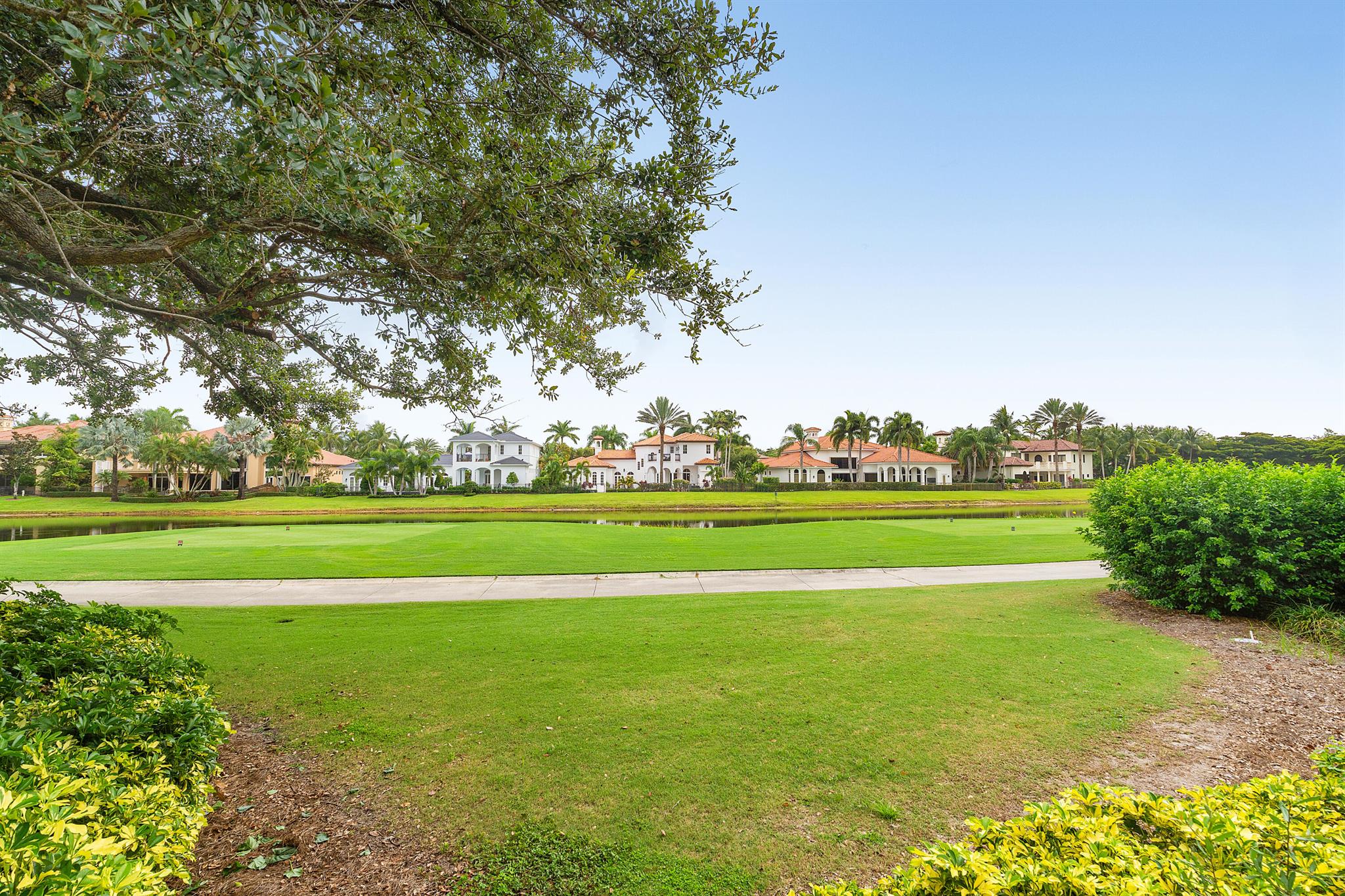 Mizner Country Club - Residential