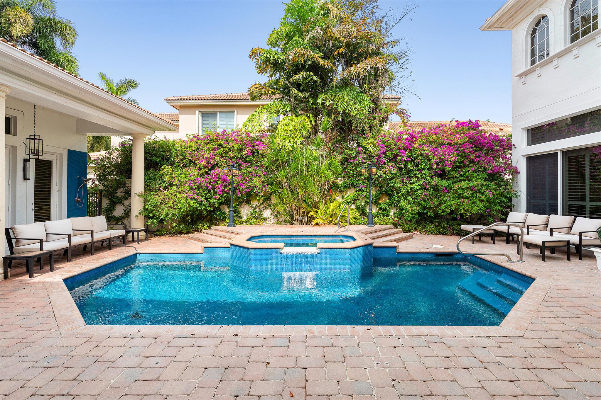 Mizner Country Club - Residential