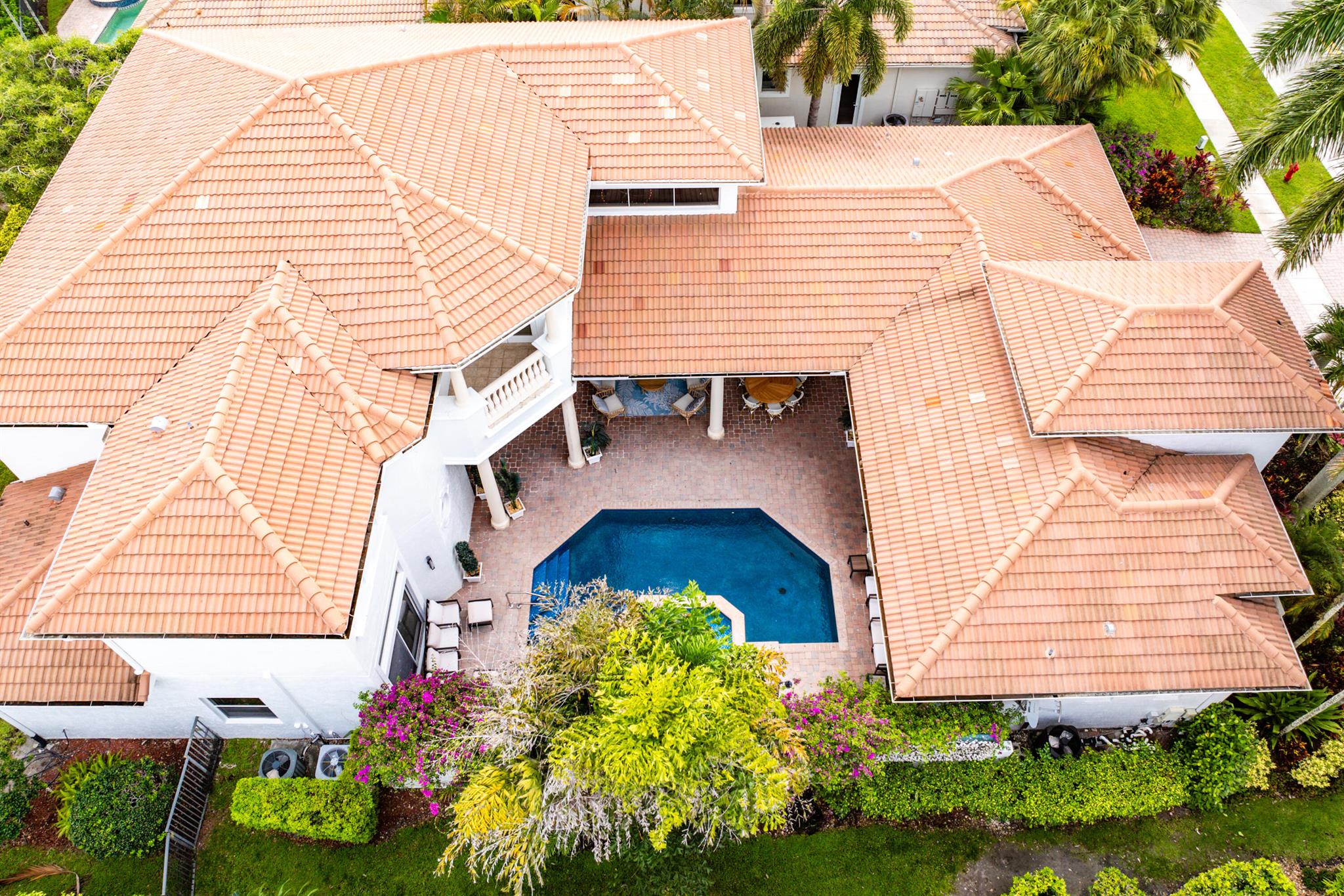 Mizner Country Club - Residential