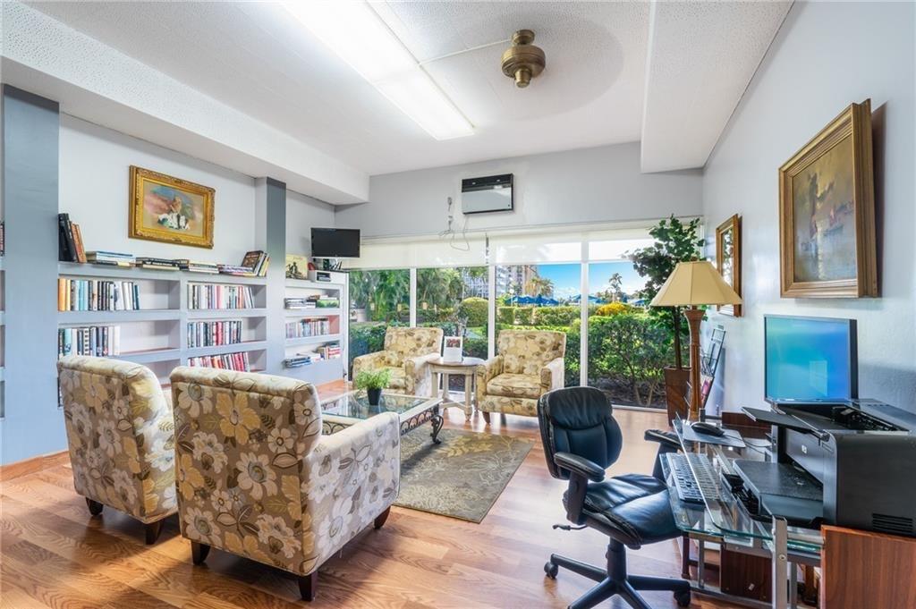 CoralRidge Tower Original - Residential