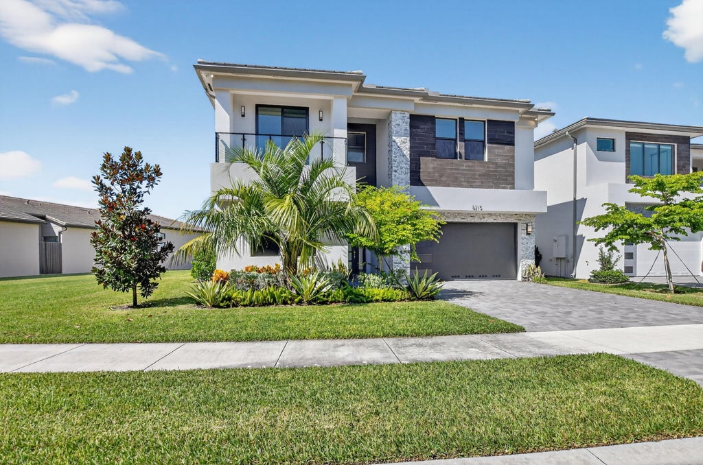 Photo of 8215 Crystal Downs Avenue, Boca Raton, FL 33434 (MLS # B26070968)