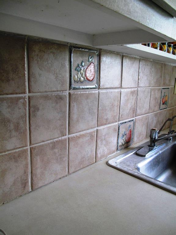 HIGH POINT OF DELRAY SEC 5 CONDO - Residential