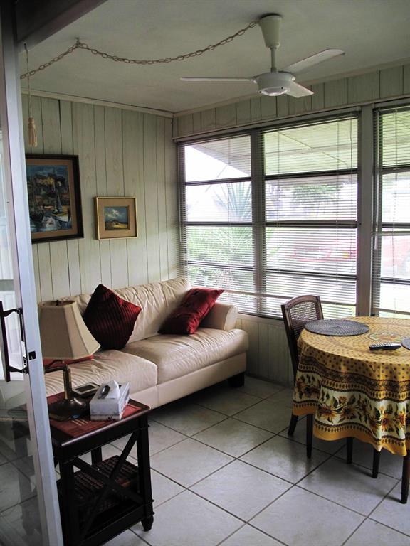 HIGH POINT OF DELRAY SEC 5 CONDO - Residential