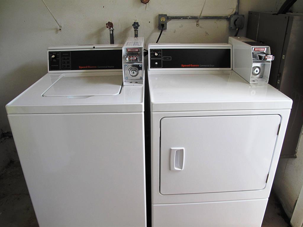 HIGH POINT OF DELRAY SEC 5 CONDO - Residential