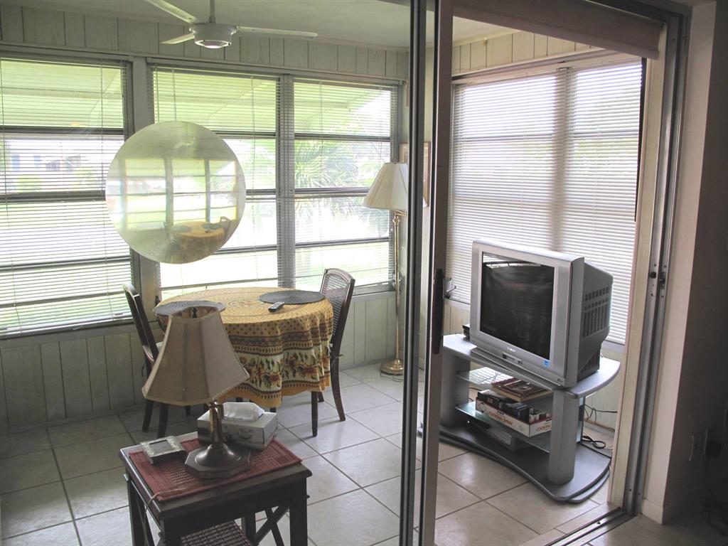 HIGH POINT OF DELRAY SEC 5 CONDO - Residential