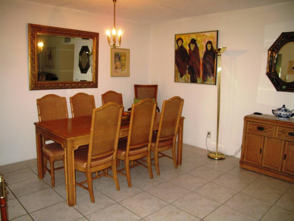 HIGH POINT OF DELRAY SEC 5 CONDO - Residential