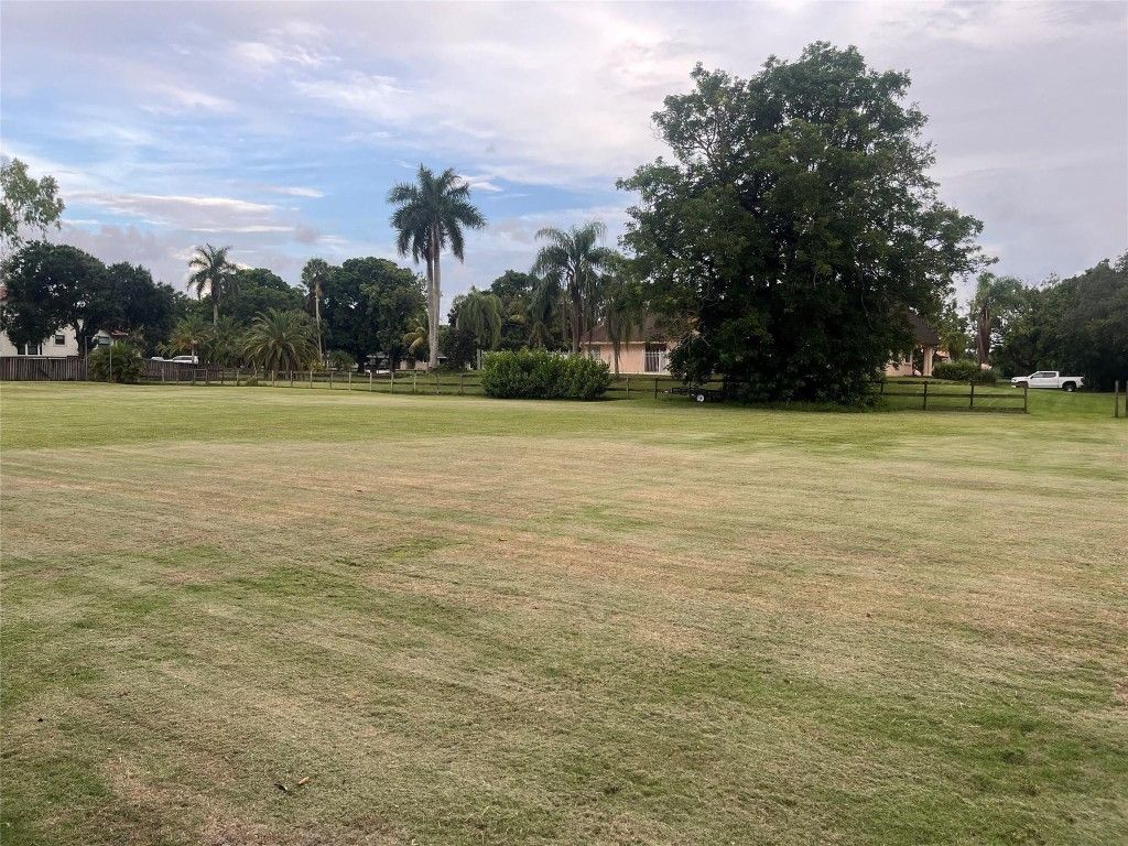 Photo of 0 160th Avenue, Fort Lauderdale, FL 33331 (MLS # F10531775)