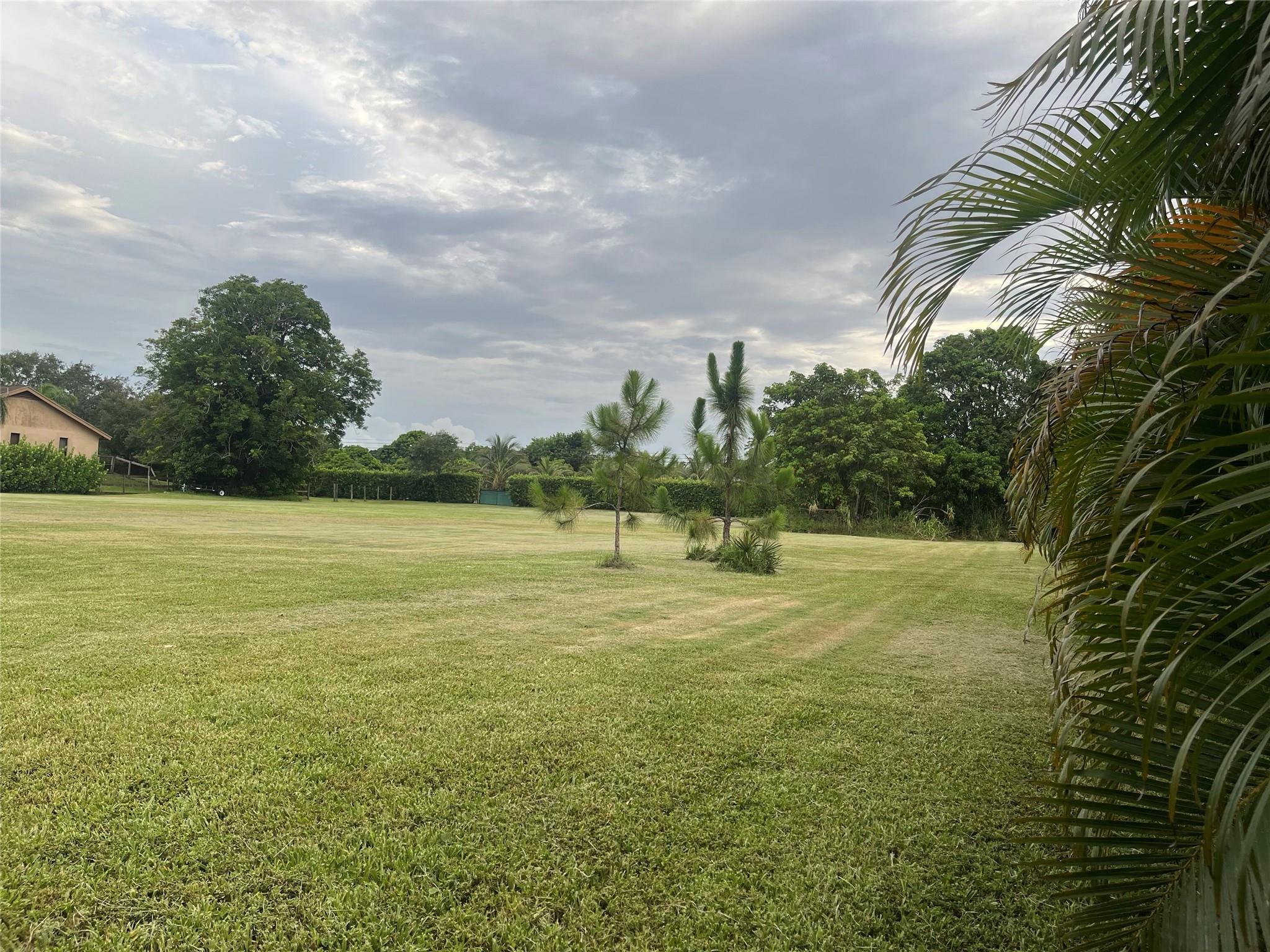 View photos, virtual tours, details... 0 160th Ave