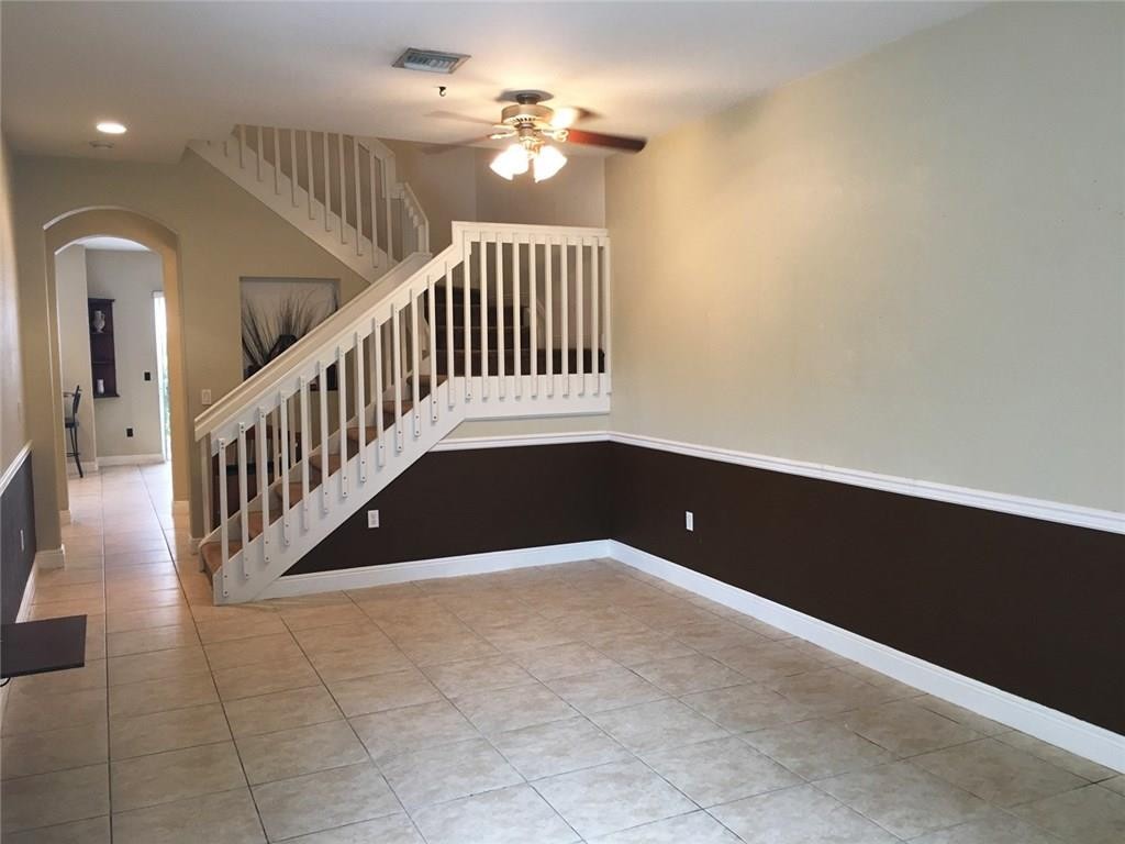 JULIA GARDENS - Residential