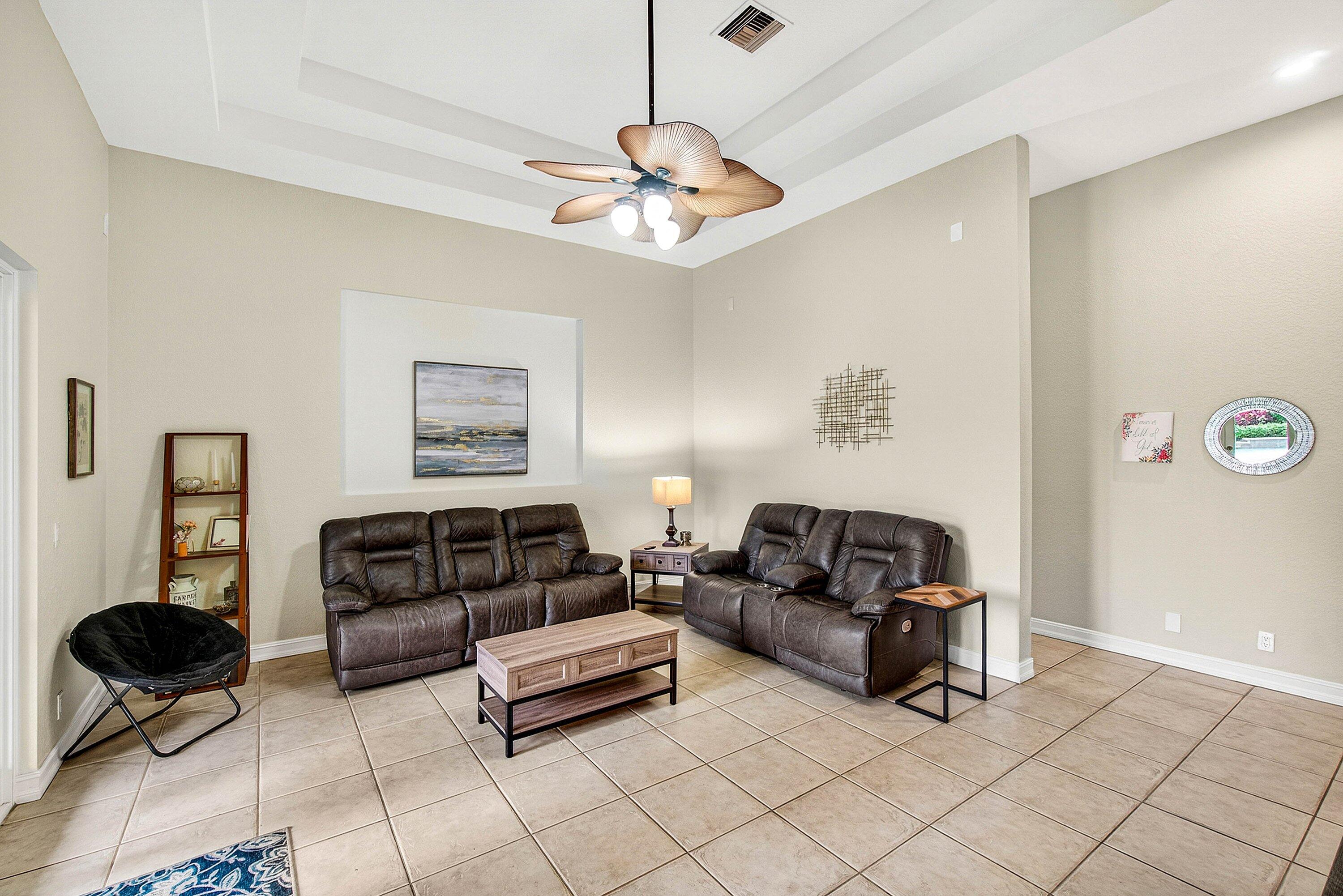 Delray Lakes Estates - Residential