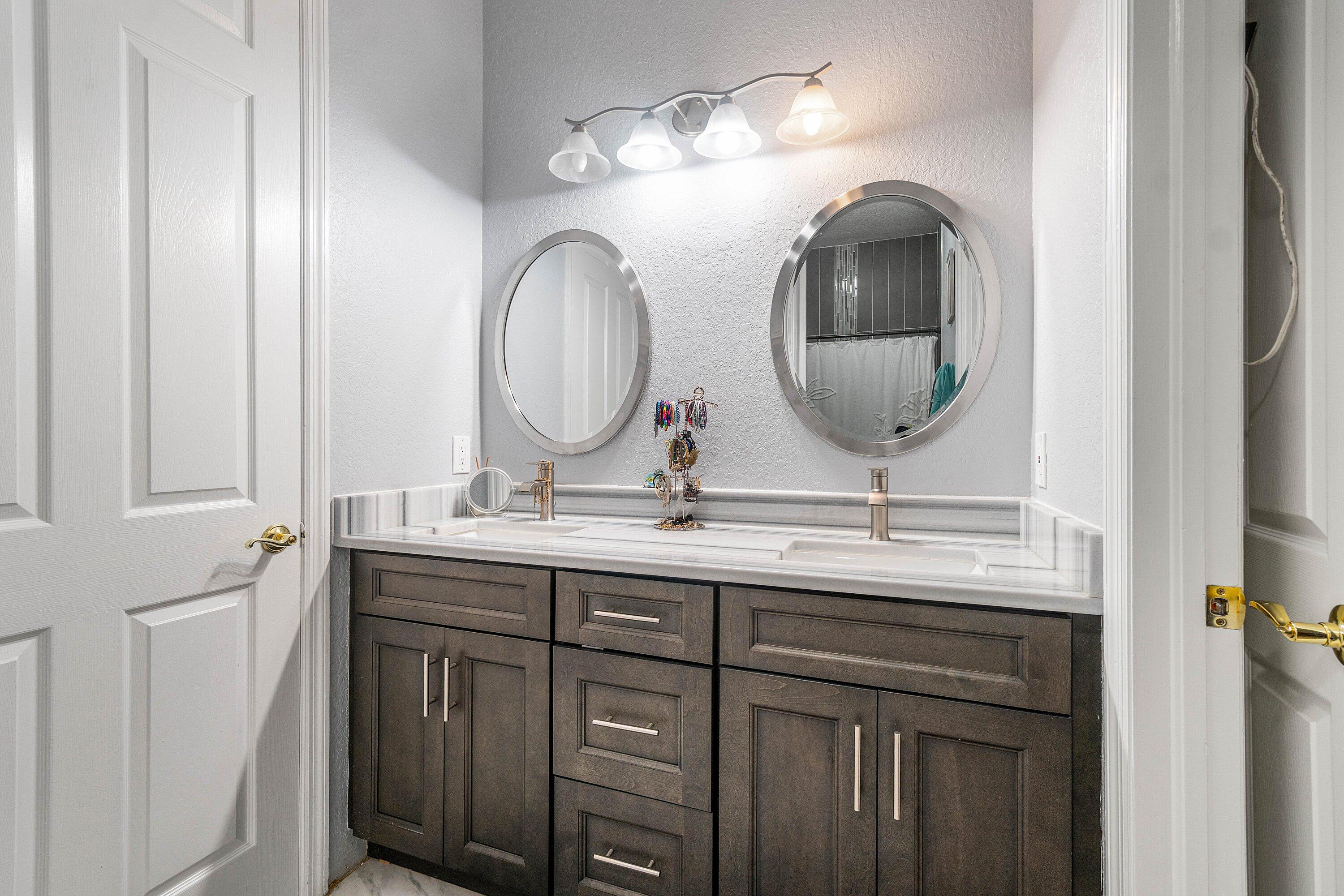 Delray Lakes Estates - Residential