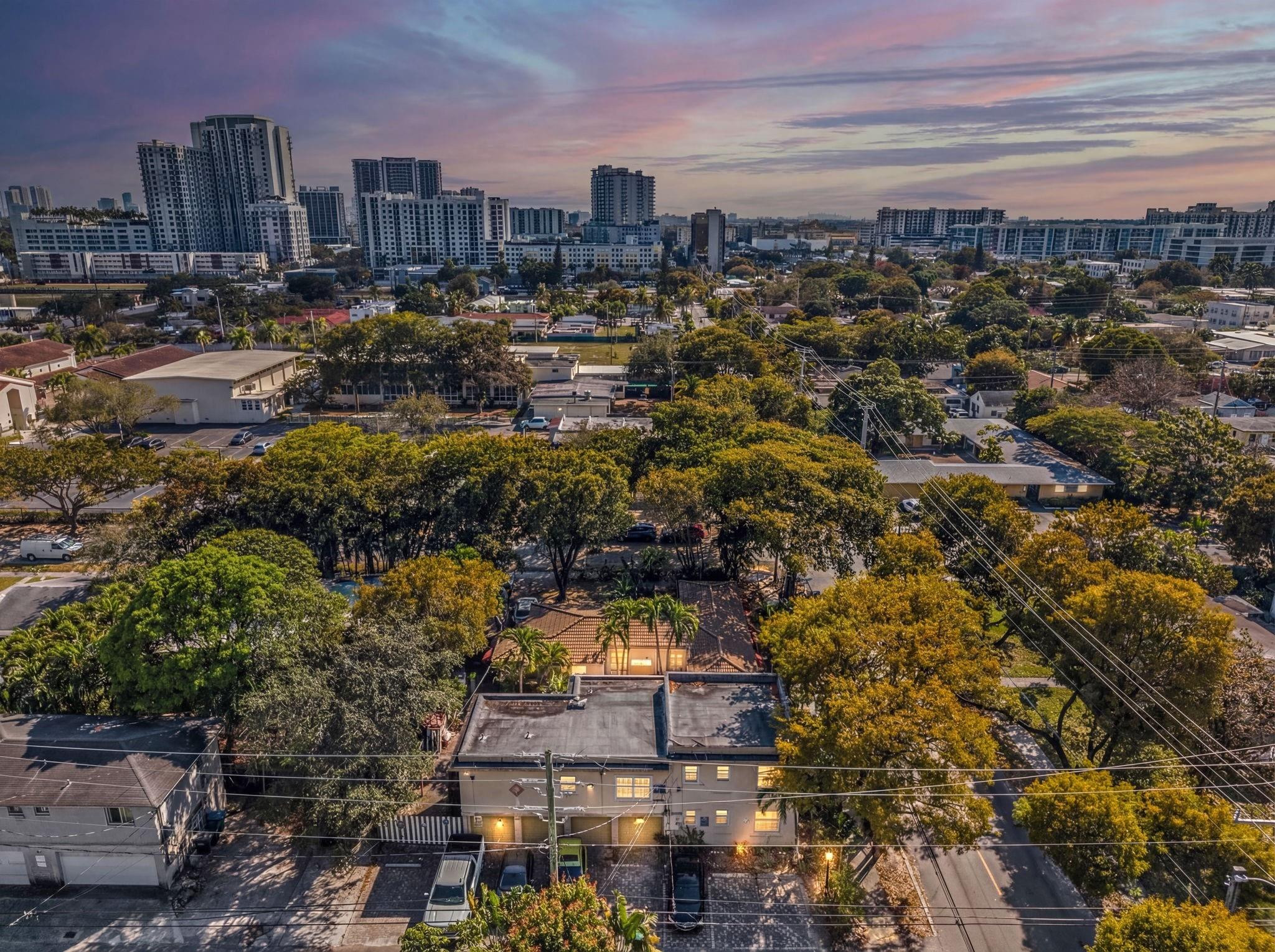 Hollywood 1-21 B - Residential Lease