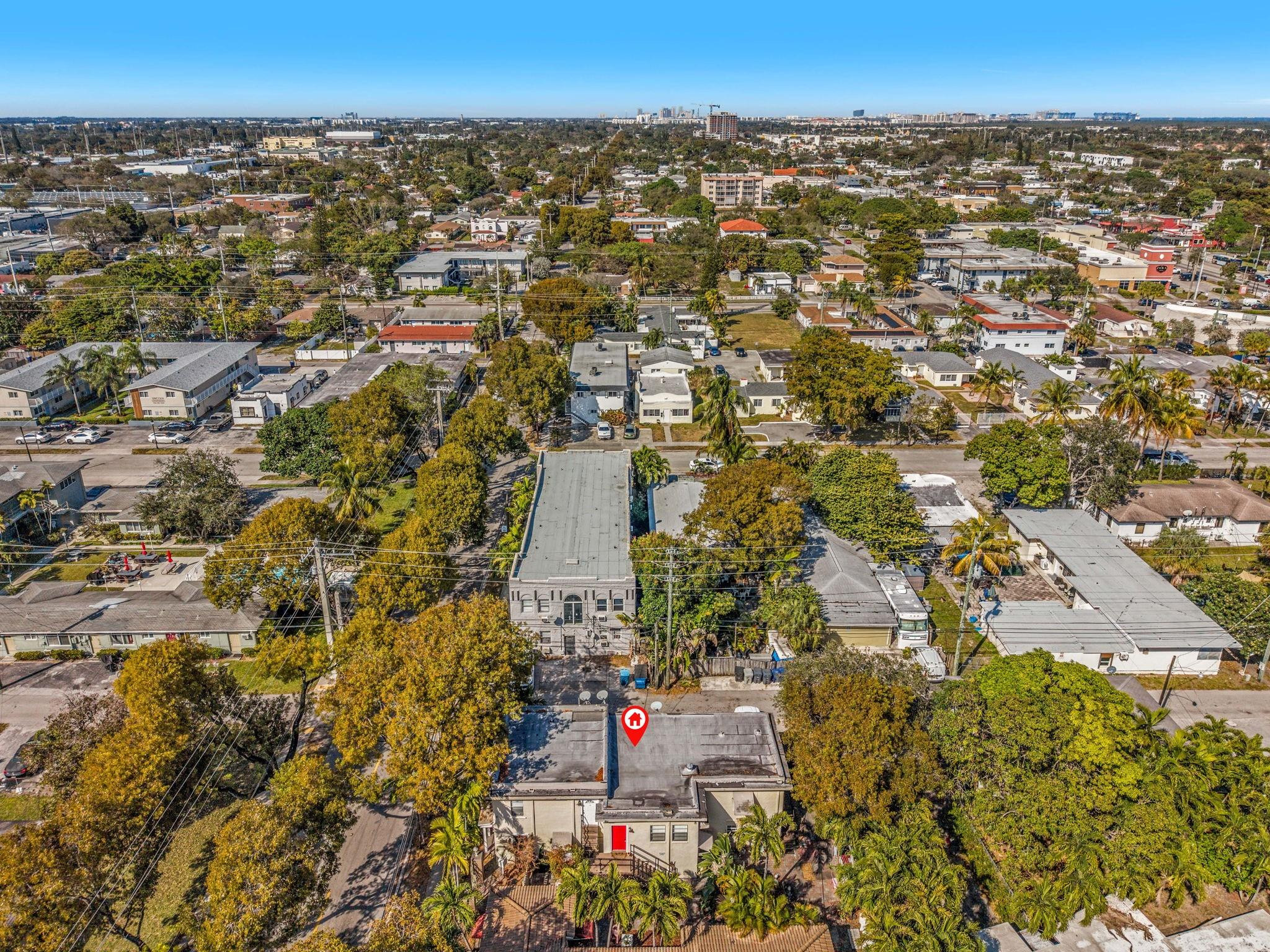 Hollywood 1-21 B - Residential Lease