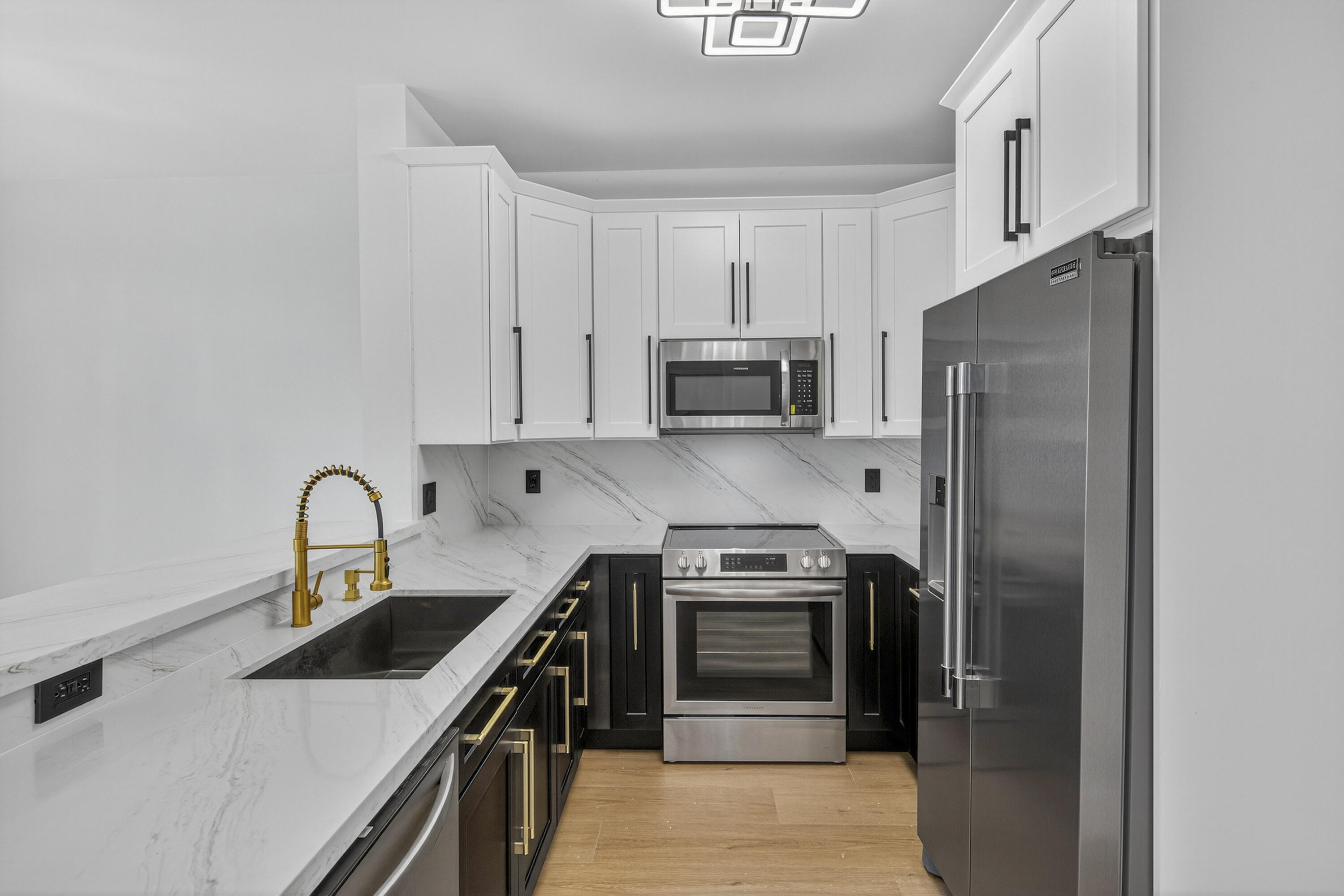 TOWNGATE/PARKVIEW - Residential