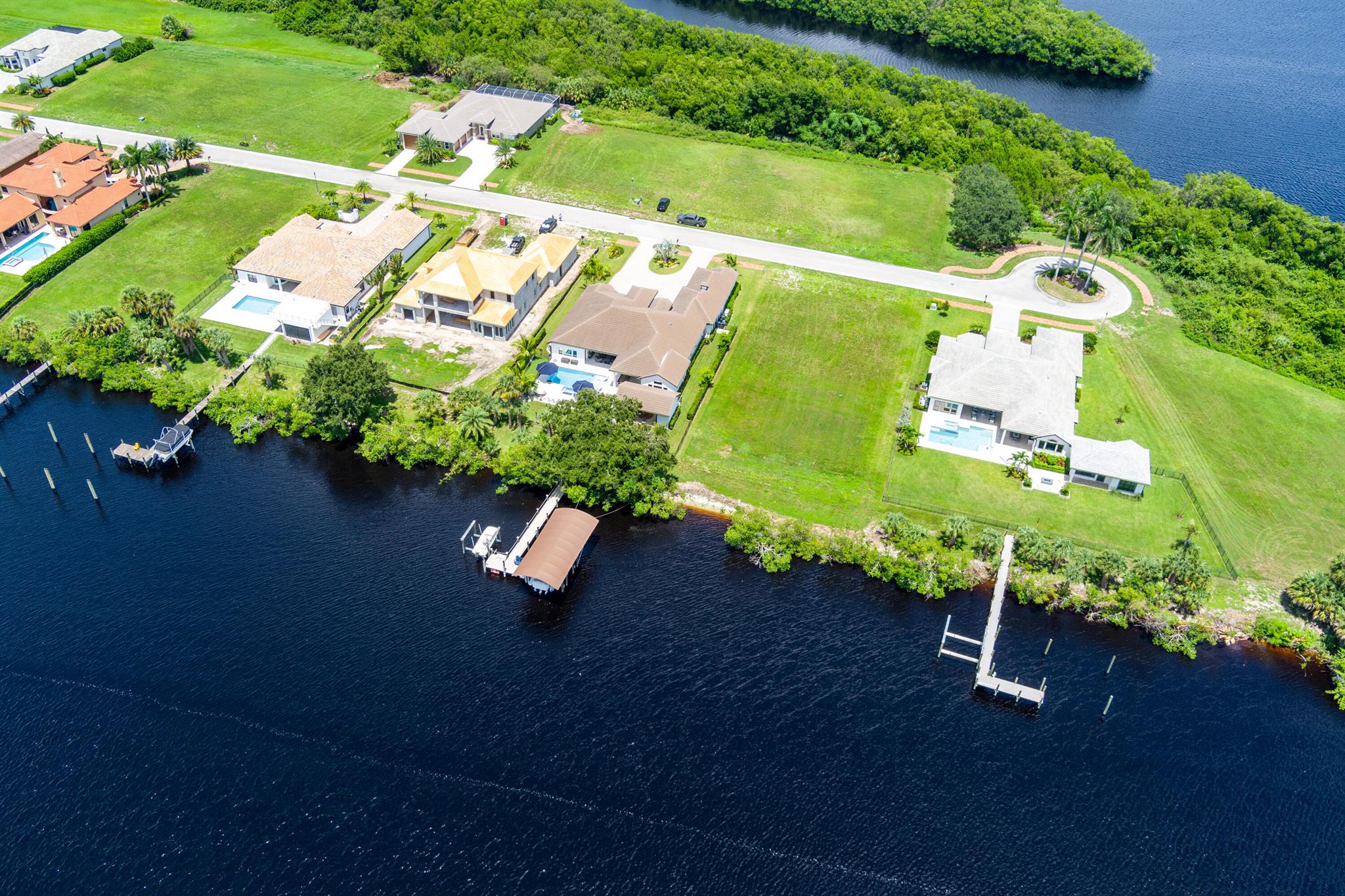 Island of Rivella - Residential