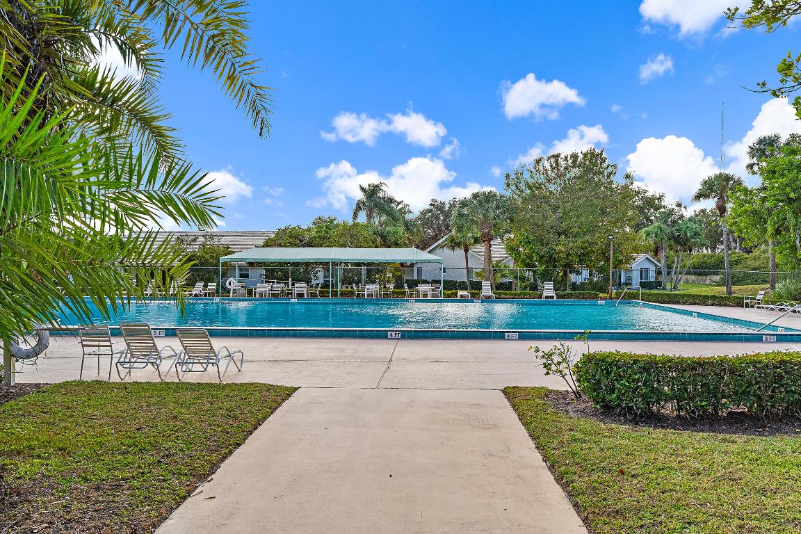 SUNSET TRACE AT MARTIN DOWNS (AKA MARTIN DOWNS PLA - Residential