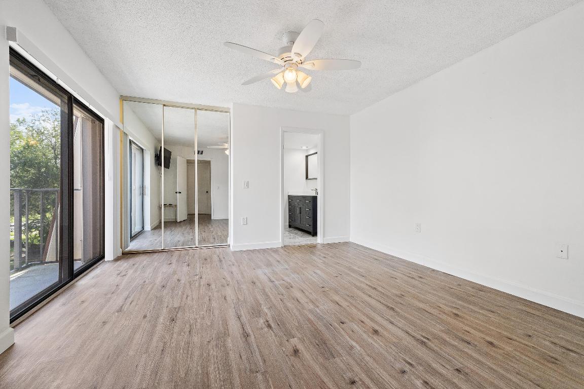 SUNSET TRACE AT MARTIN DOWNS (AKA MARTIN DOWNS PLA - Residential