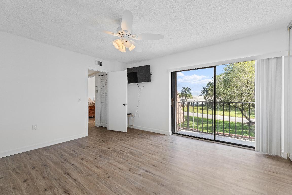 SUNSET TRACE AT MARTIN DOWNS (AKA MARTIN DOWNS PLA - Residential