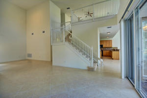 VALENCIA SHORES 4 - Residential