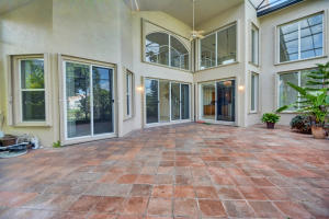 VALENCIA SHORES 4 - Residential