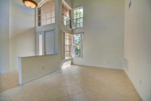 VALENCIA SHORES 4 - Residential