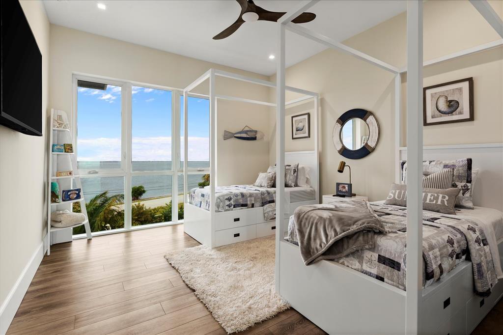 Diamond Sands - Residential