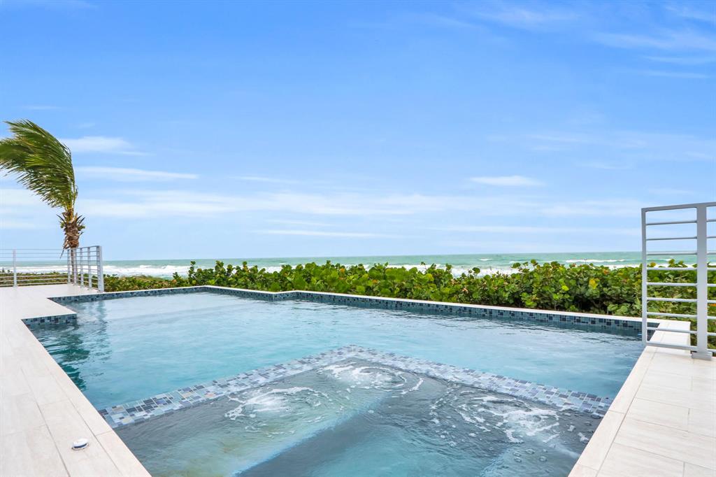 Diamond Sands - Residential