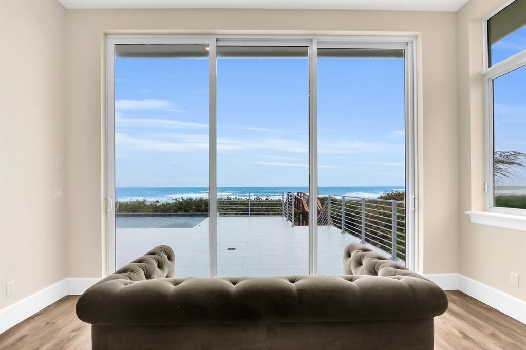 Diamond Sands - Residential