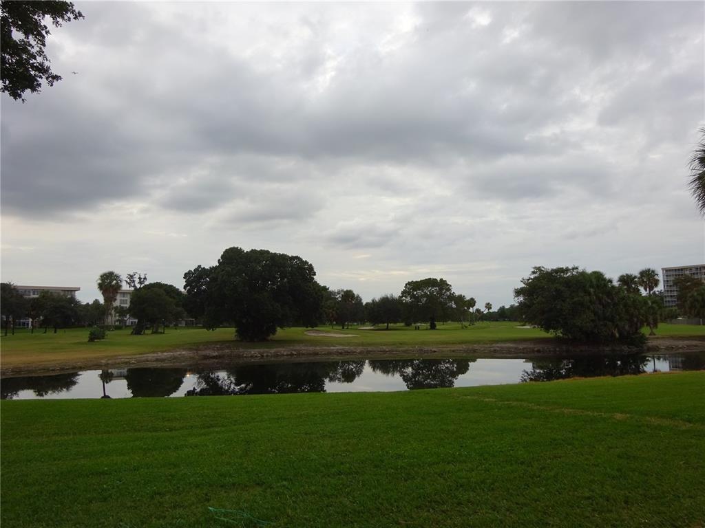 NO. 66 PALM-AIRE COUNTRY - Residential