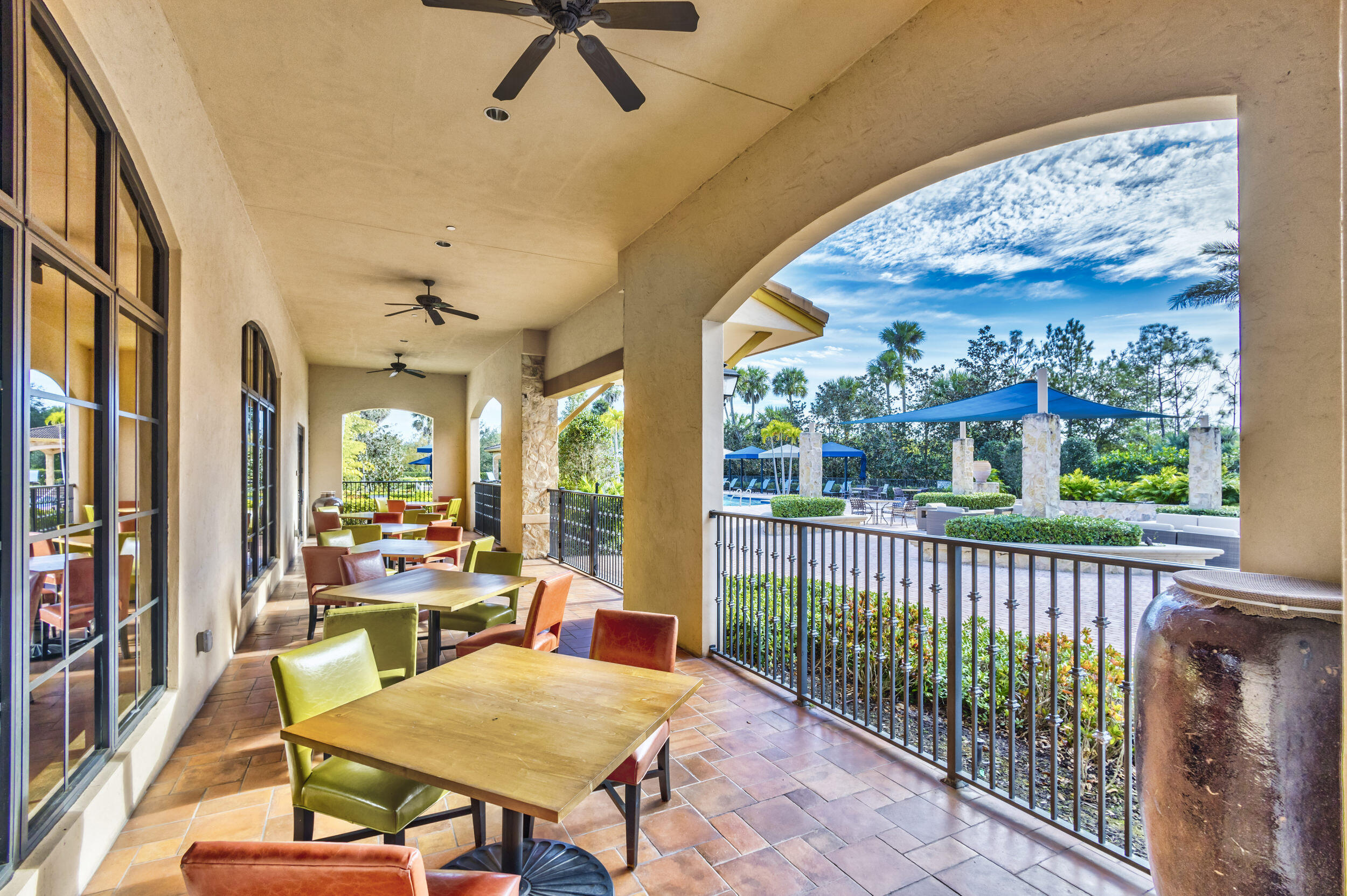 JUPITER COUNTRY CLUB - Residential