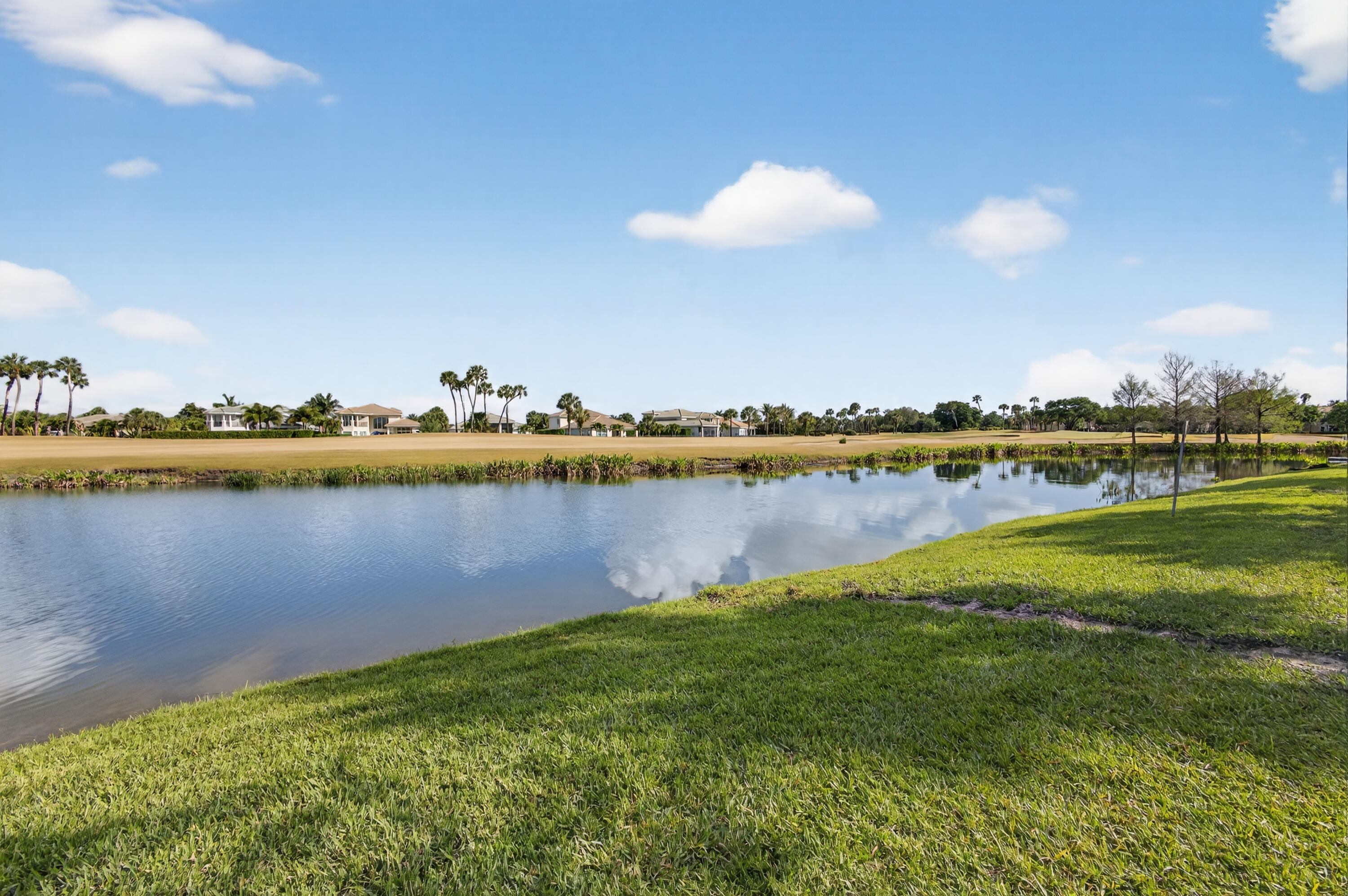 JUPITER COUNTRY CLUB - Residential