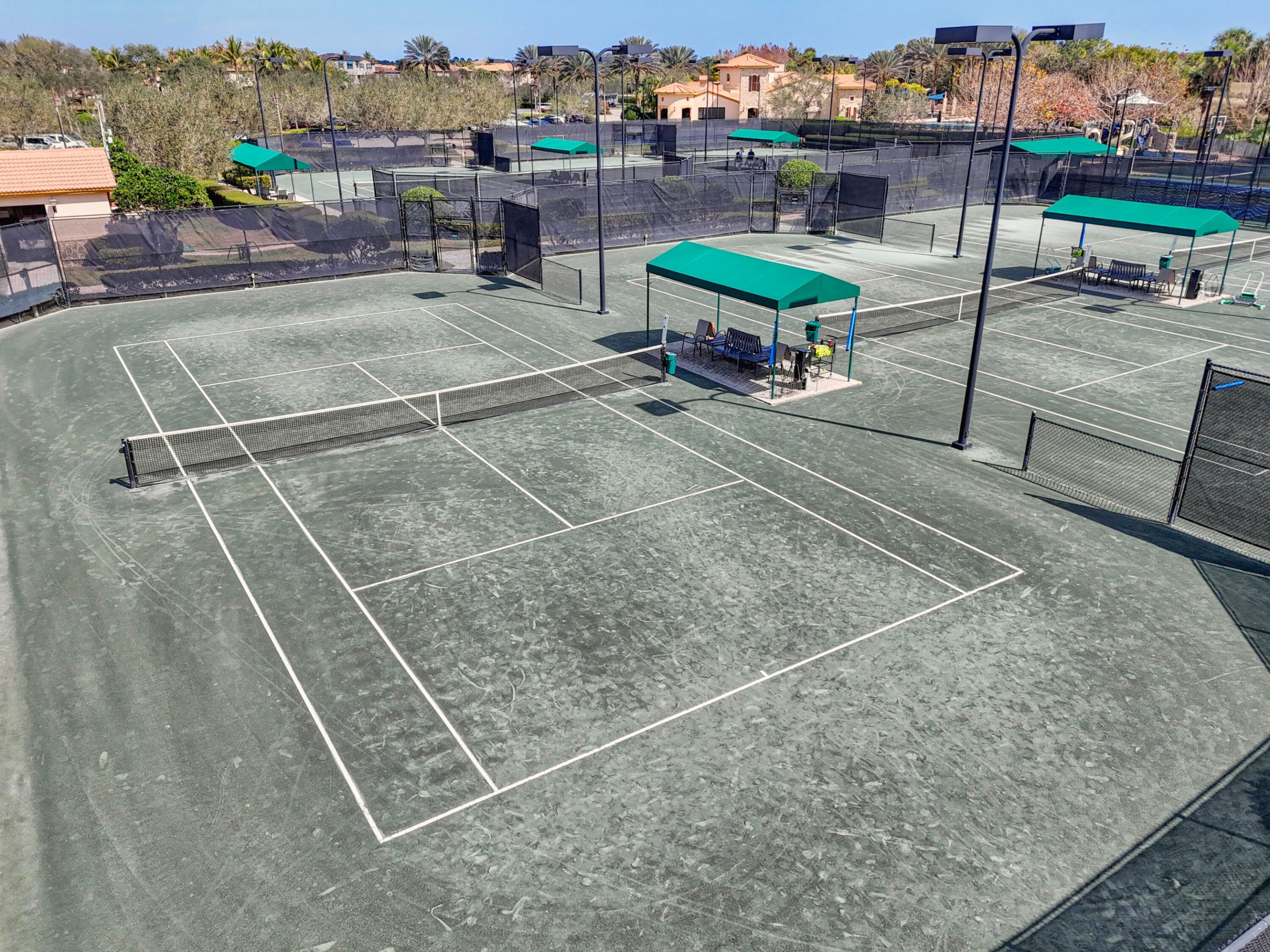 JUPITER COUNTRY CLUB - Residential