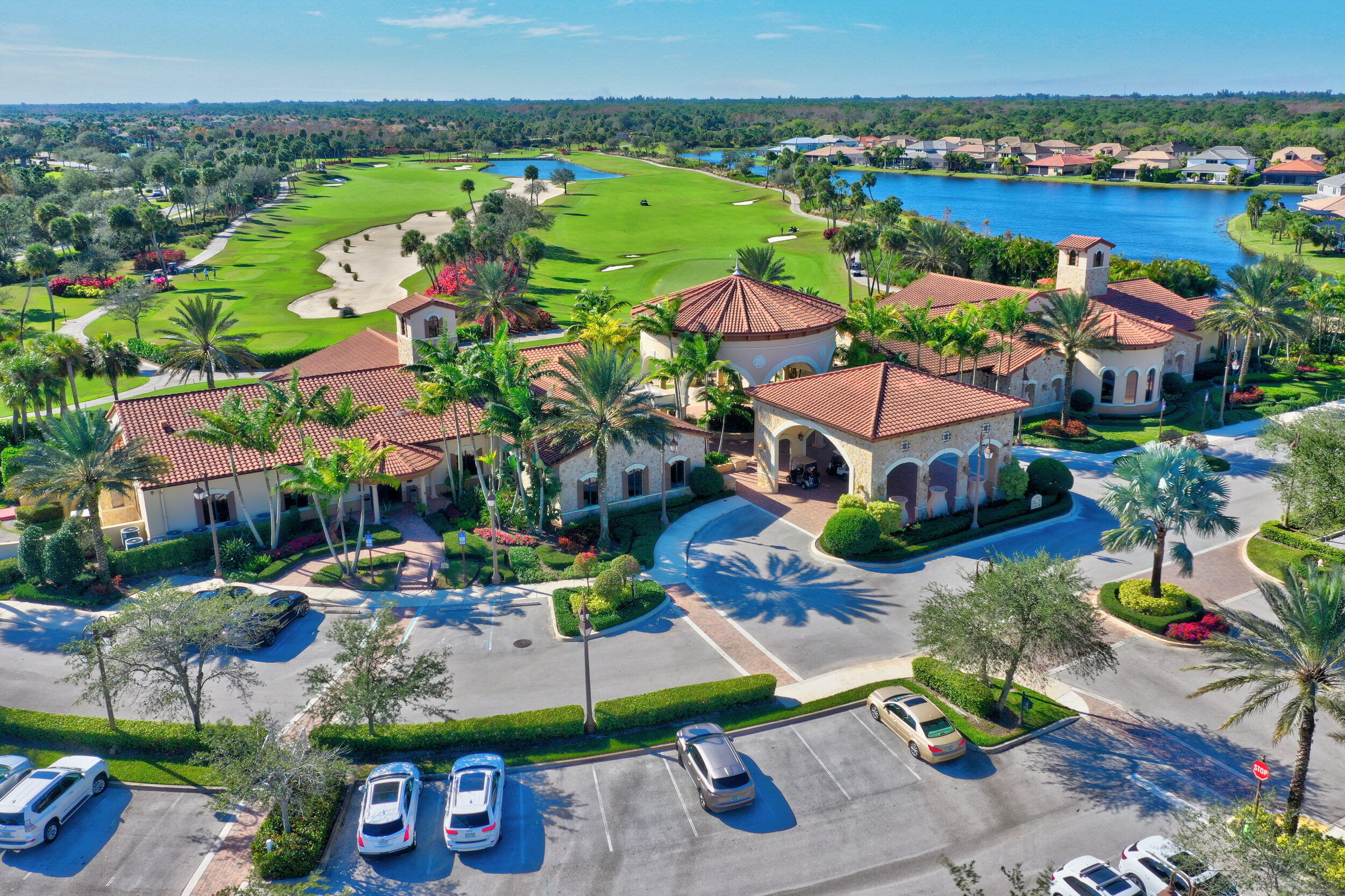 JUPITER COUNTRY CLUB - Residential