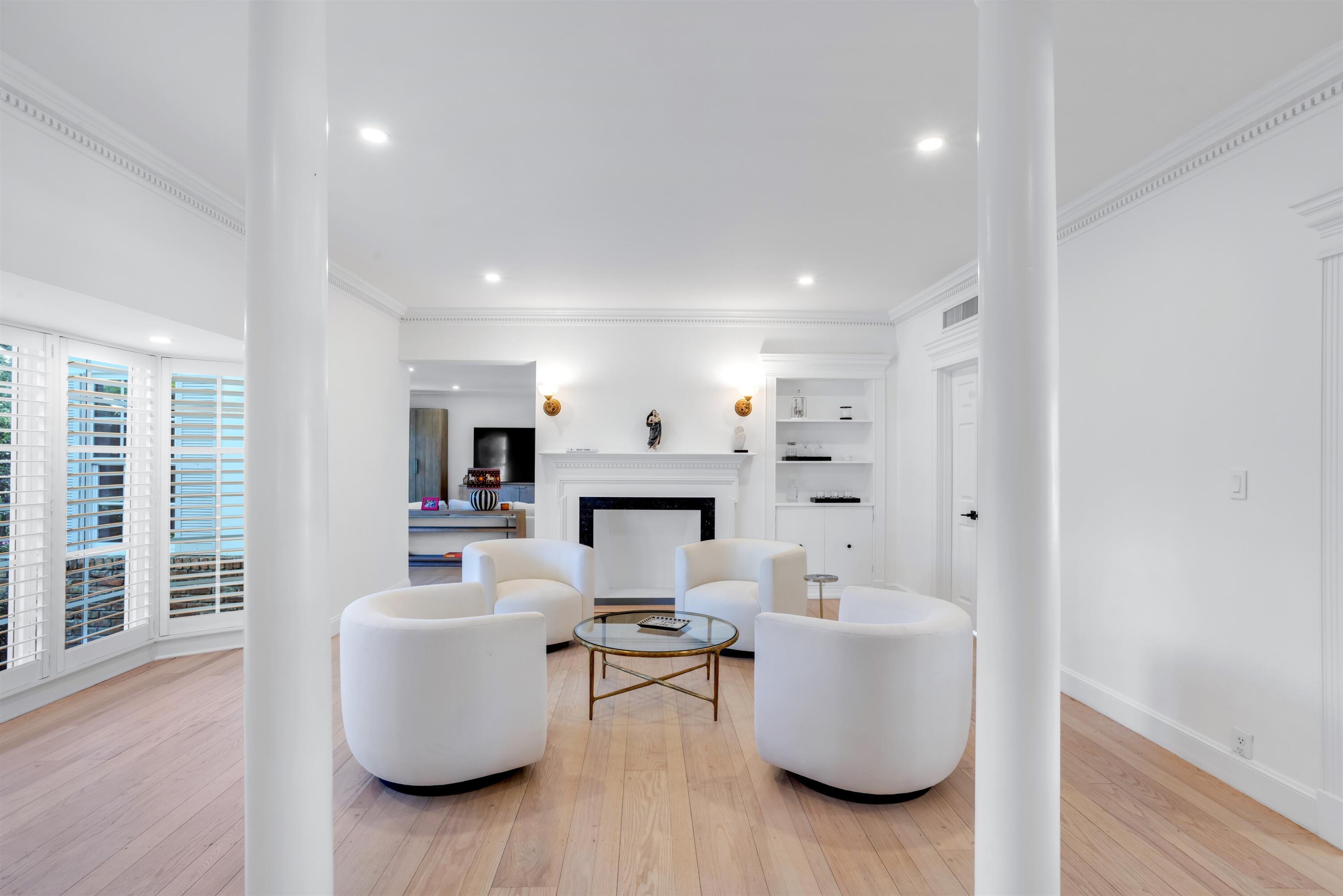 CORAL ISLES - Residential
