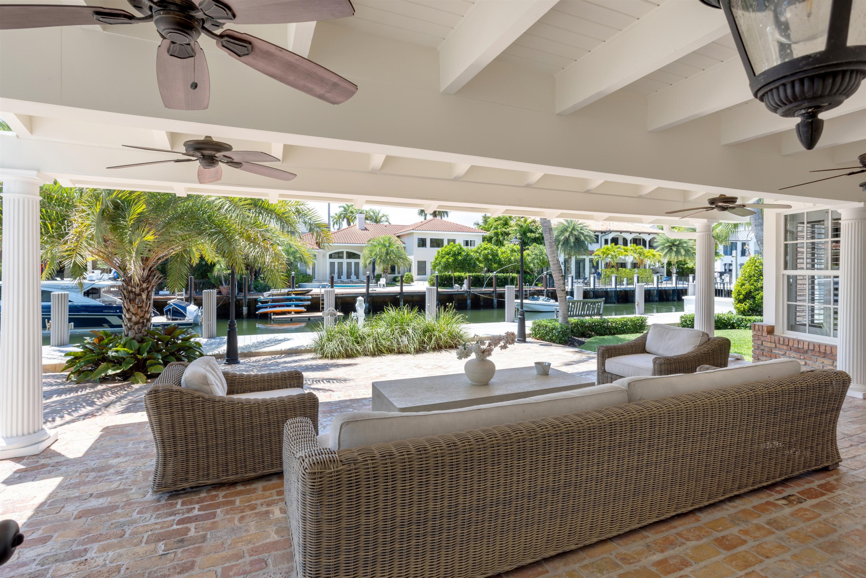 CORAL ISLES - Residential