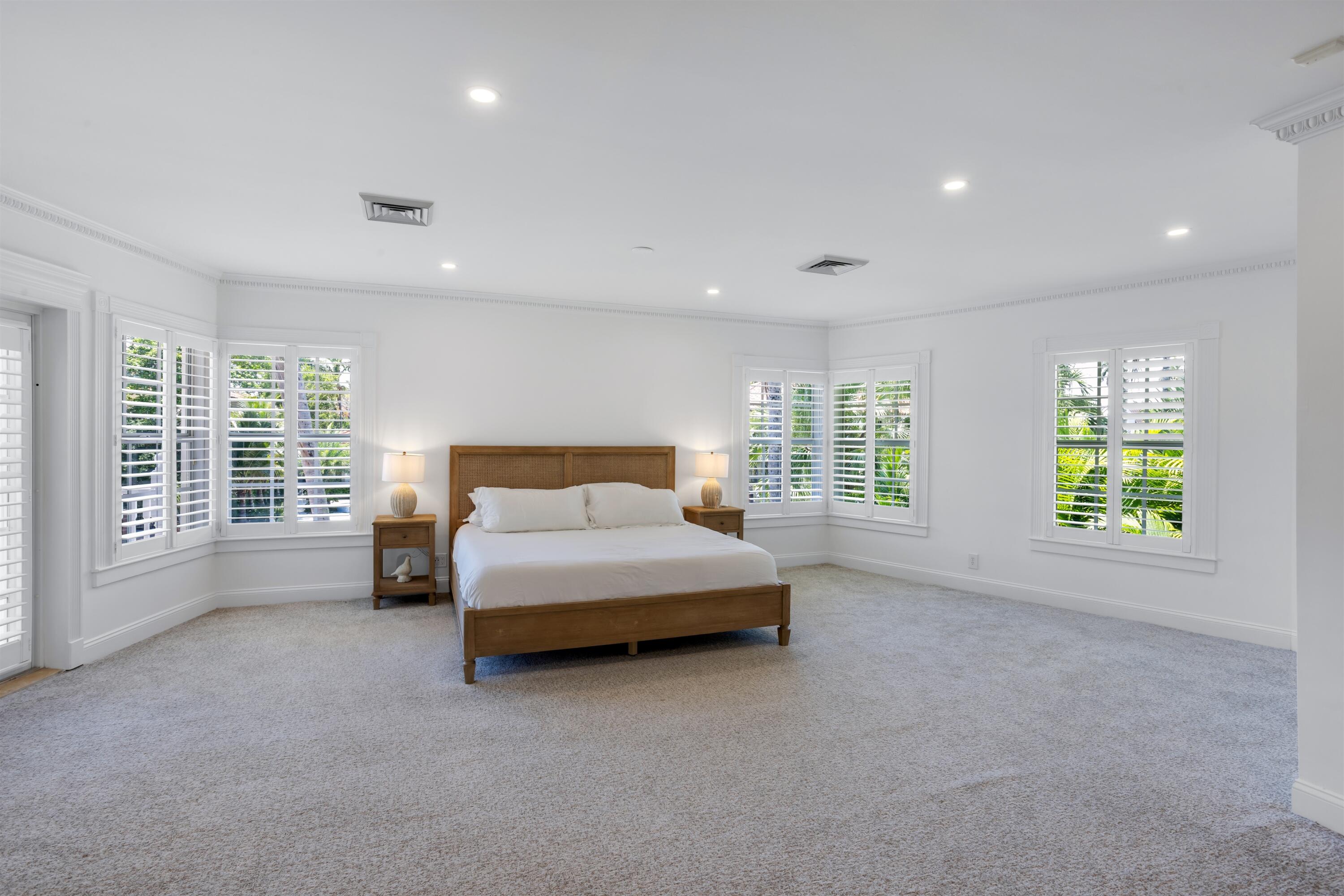CORAL ISLES - Residential