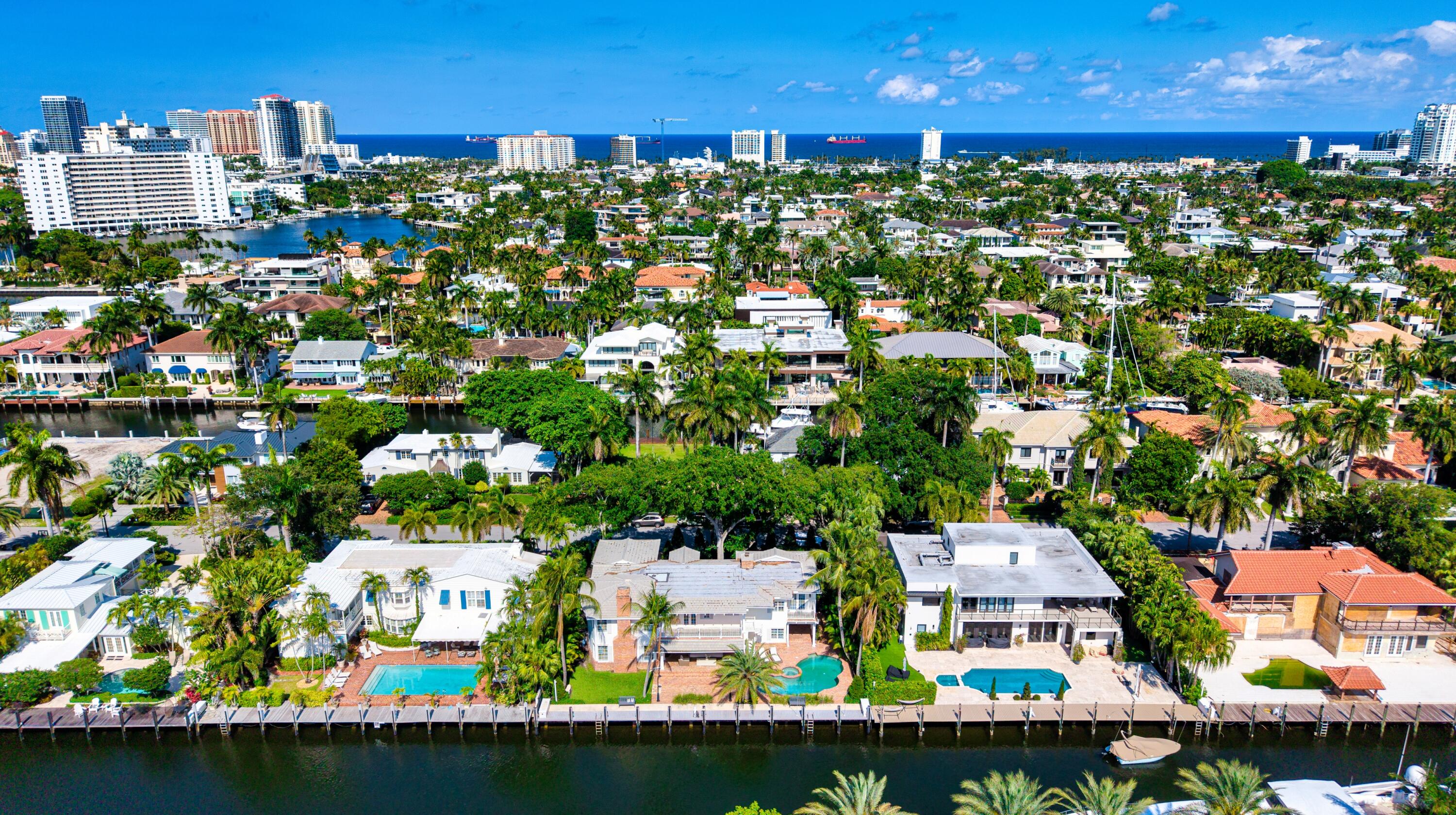 CORAL ISLES - Residential