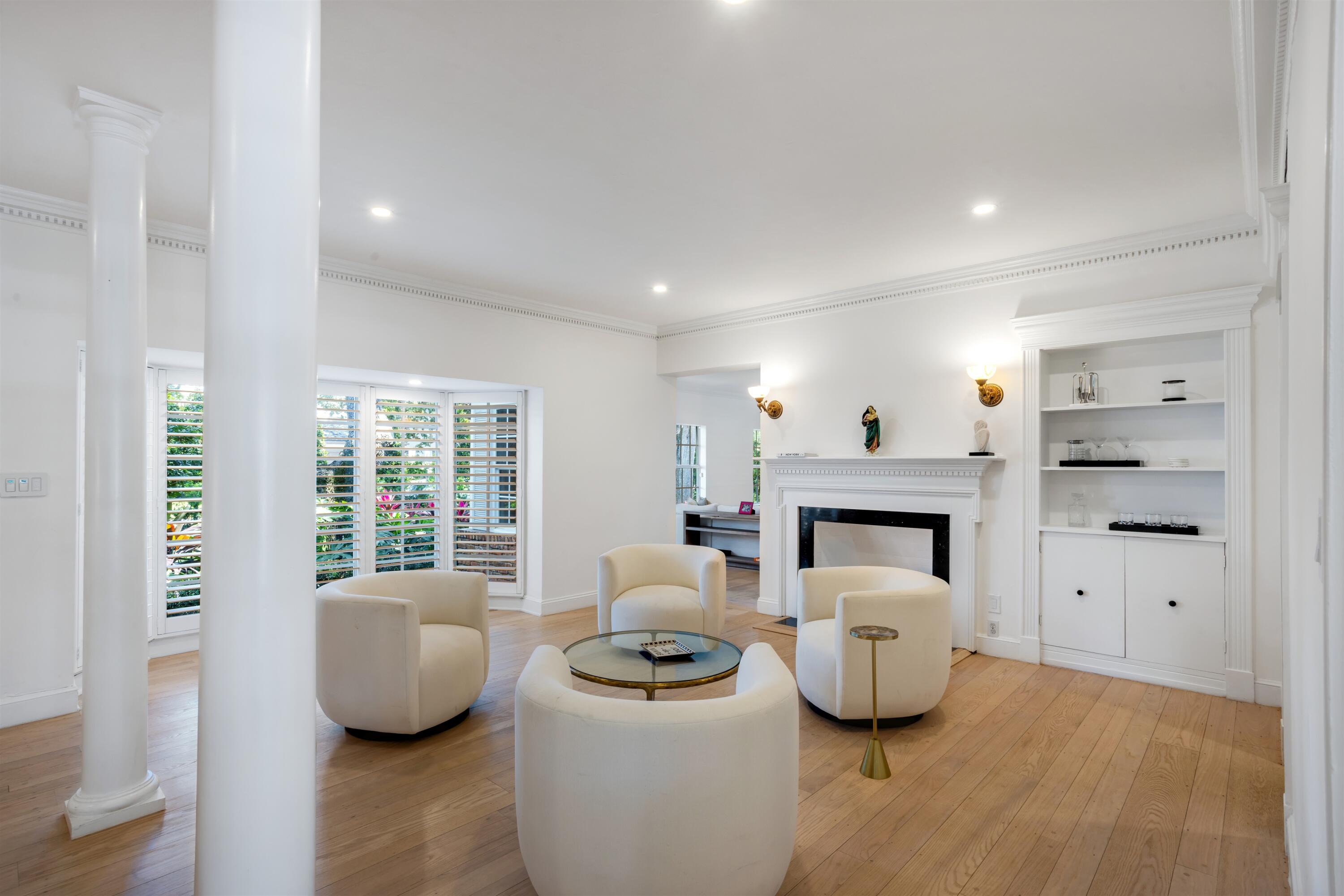 CORAL ISLES - Residential