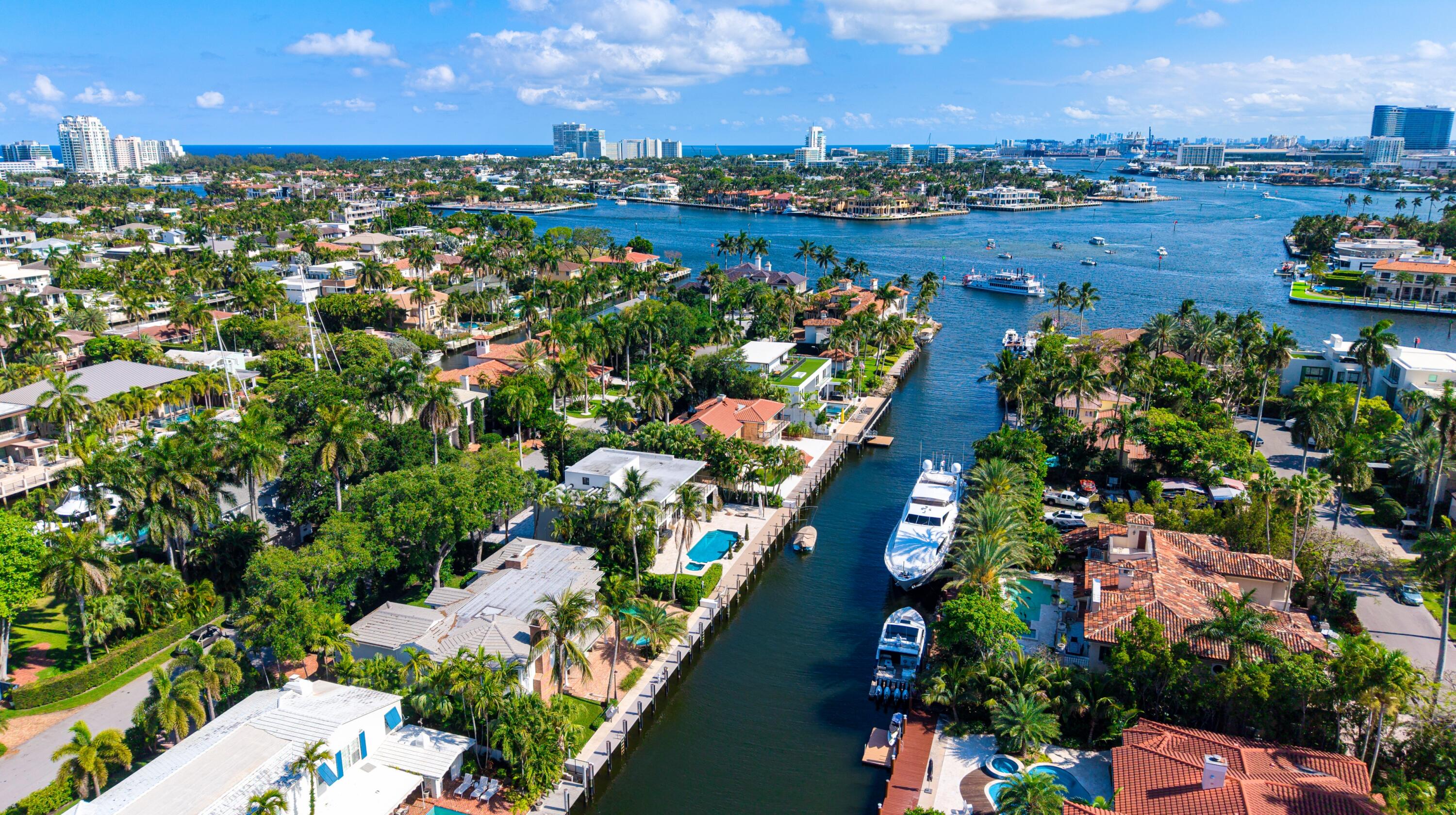 CORAL ISLES - Residential