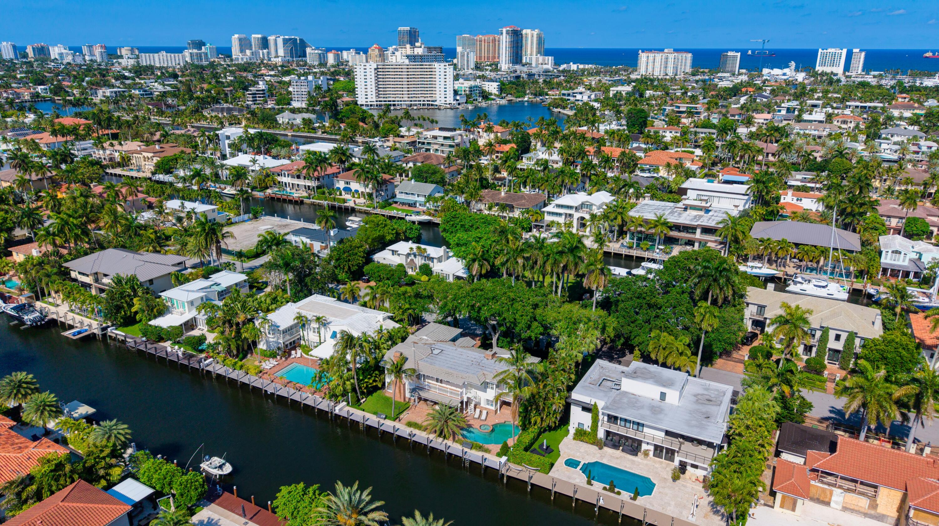 CORAL ISLES - Residential